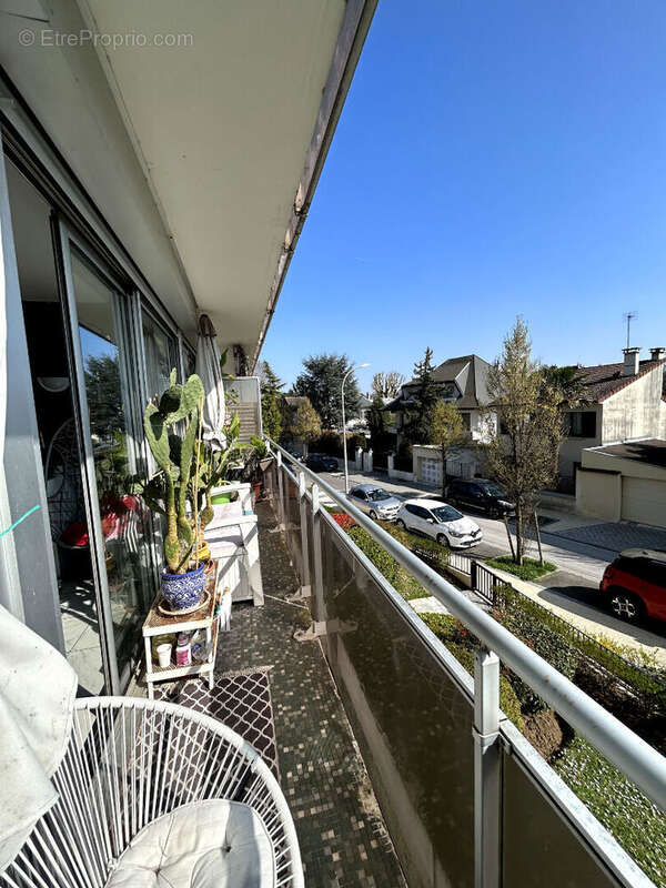 Appartement à LE PERREUX-SUR-MARNE