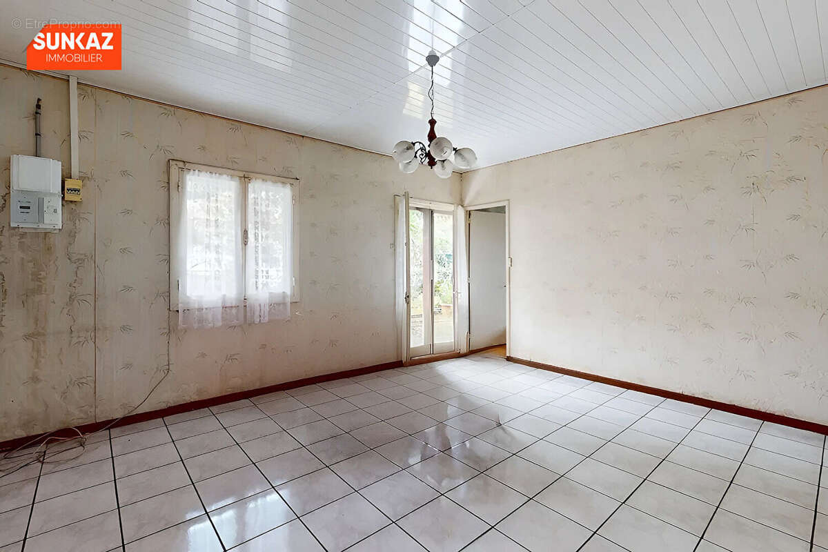 Maison à SAINT-PIERRE