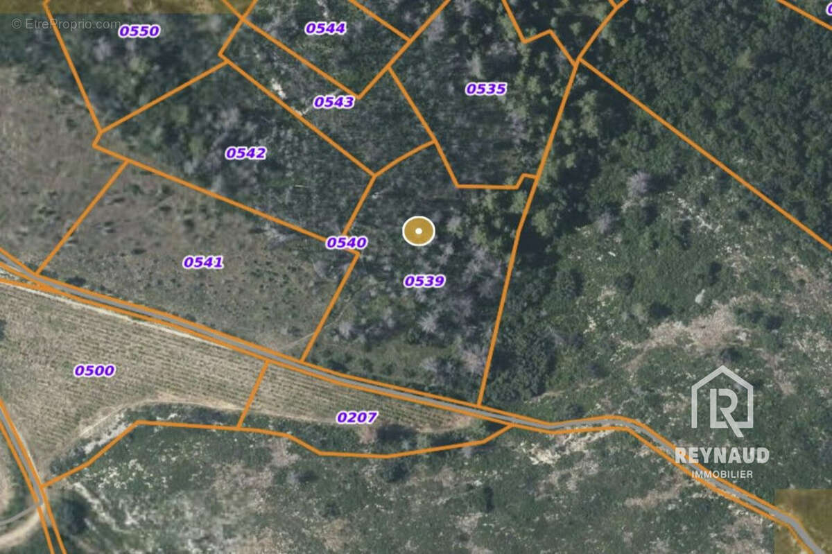 Terrain à GIGNAC