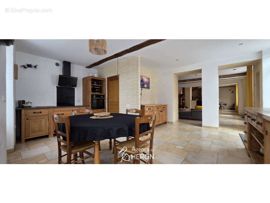 Maison à COURLON-SUR-YONNE