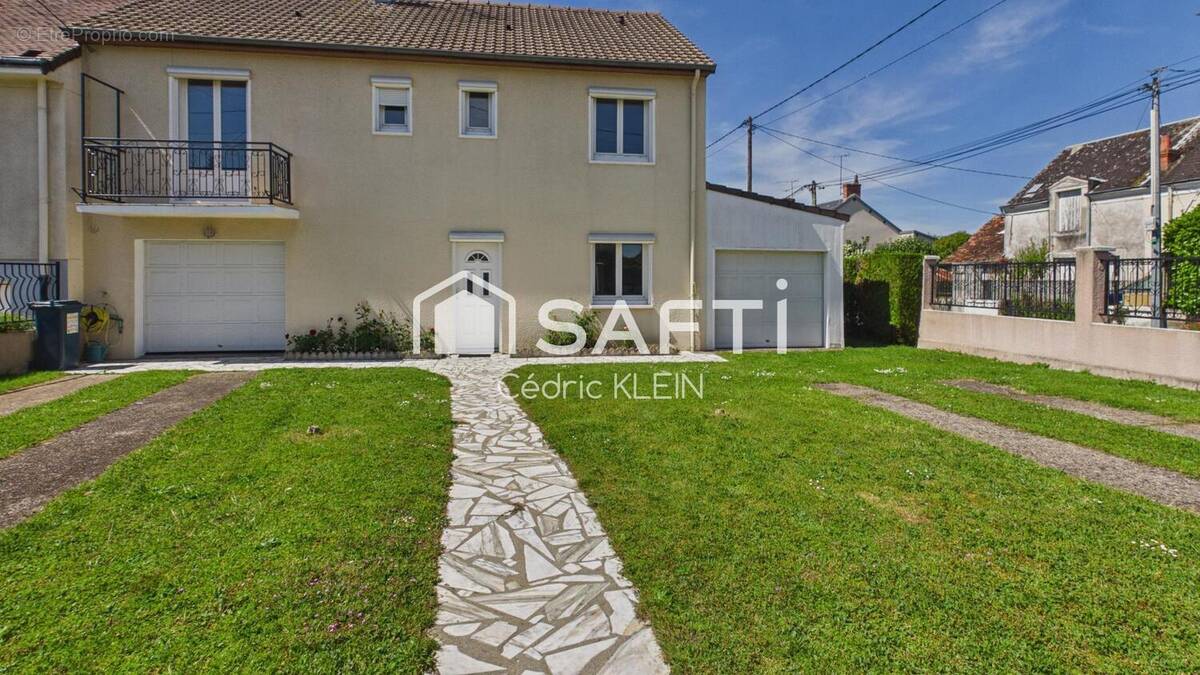Photo 1 - Maison à CHATEAUROUX