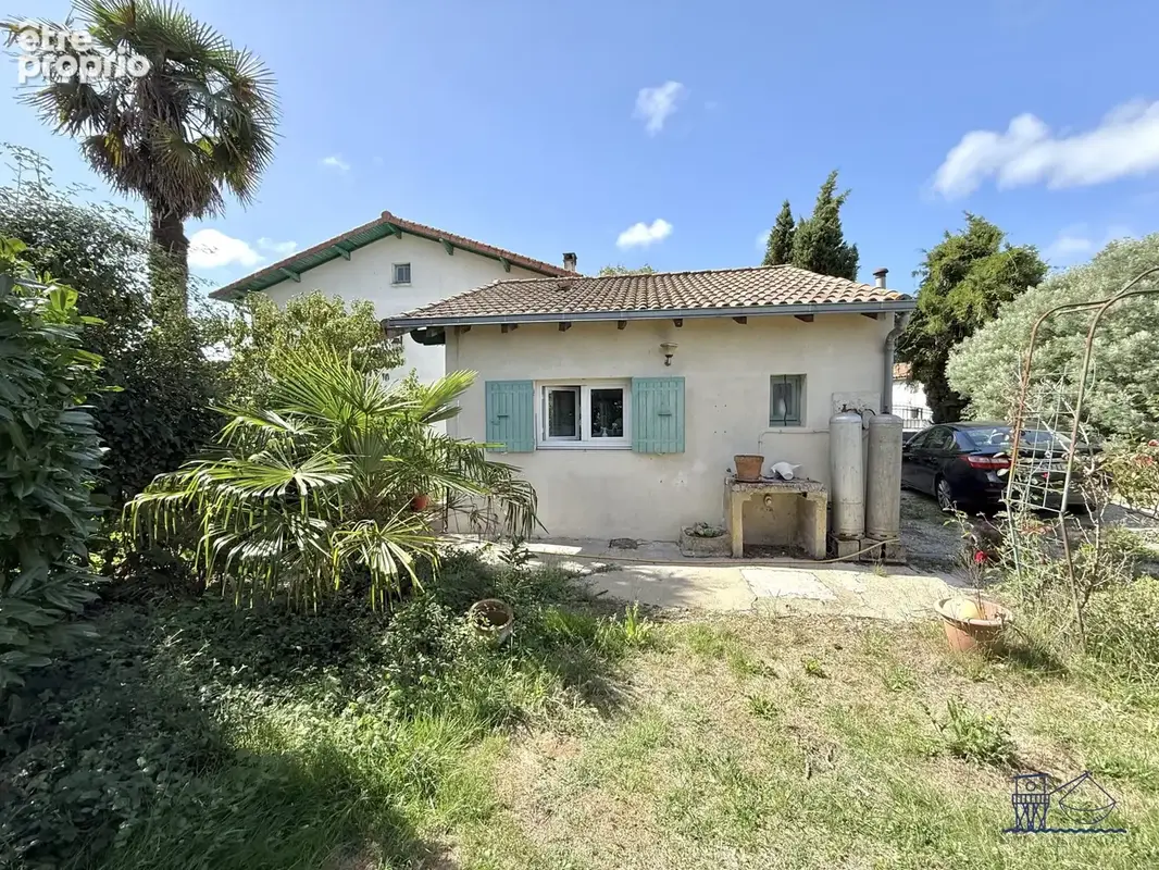 Maison 8 pièces 206 m² à vendre à Floirac (17120) - photo 3
