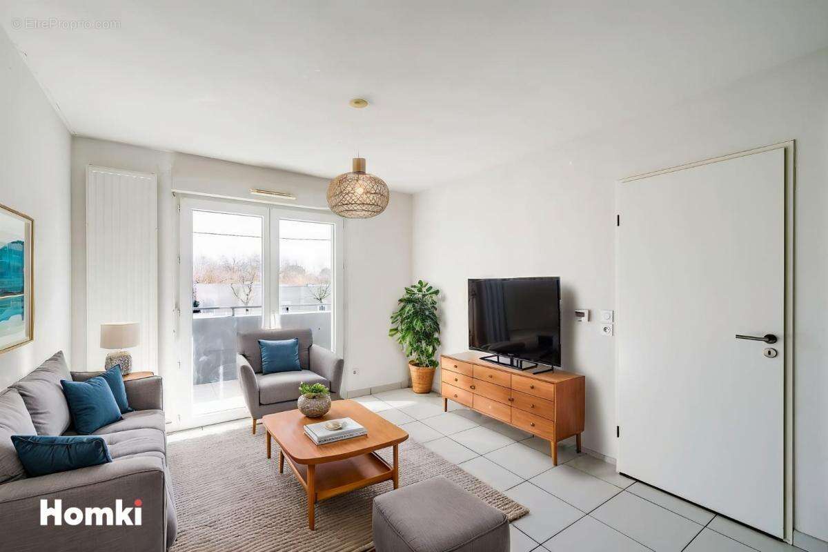 Appartement T2 de 36 m2 à Mérignac 33700, Chemin de Pagneau - photo 2