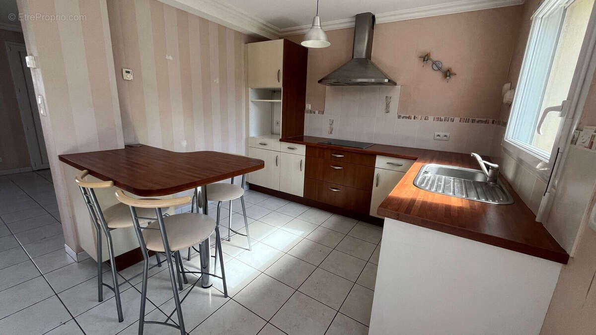 Maison à ERGUE-GABERIC