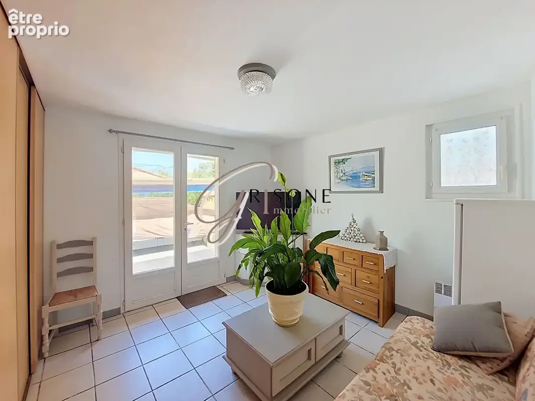 Villa de 127 m² au Brusc à Six-Fours les Plages - photo 9