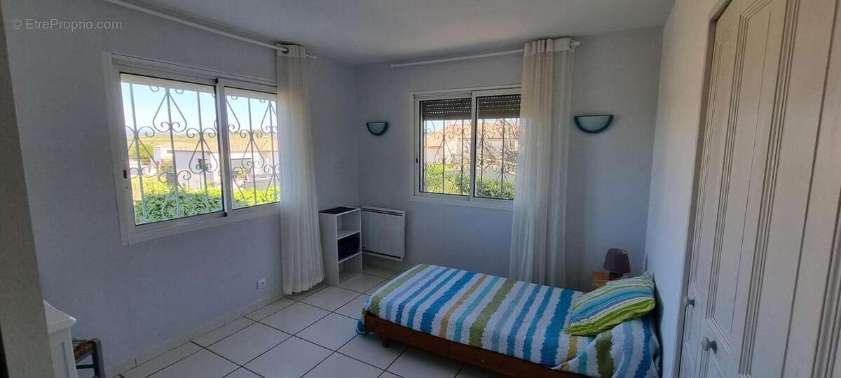 Maison à ALIGNAN-DU-VENT