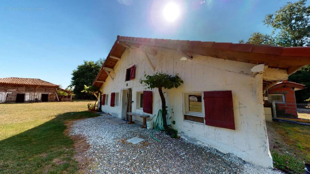 Maison à SABRES