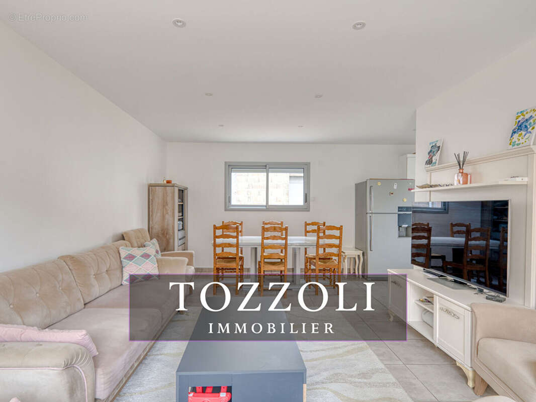 Maison à L&#039;ISLE-D&#039;ABEAU