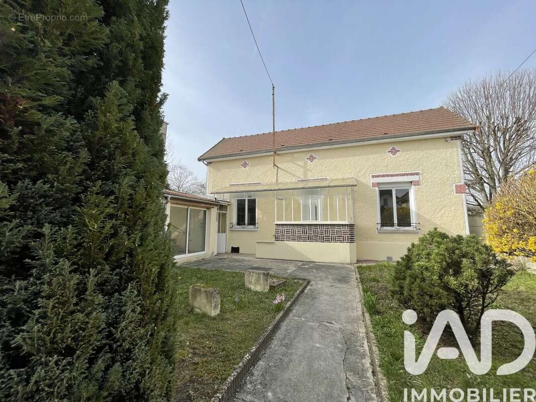 Photo 3 - Maison à TROYES