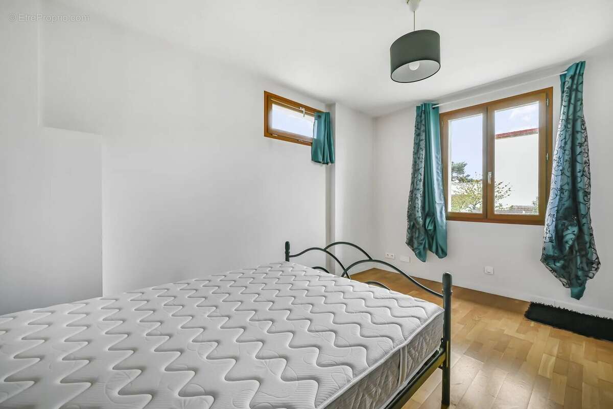 Maison à RUEIL-MALMAISON