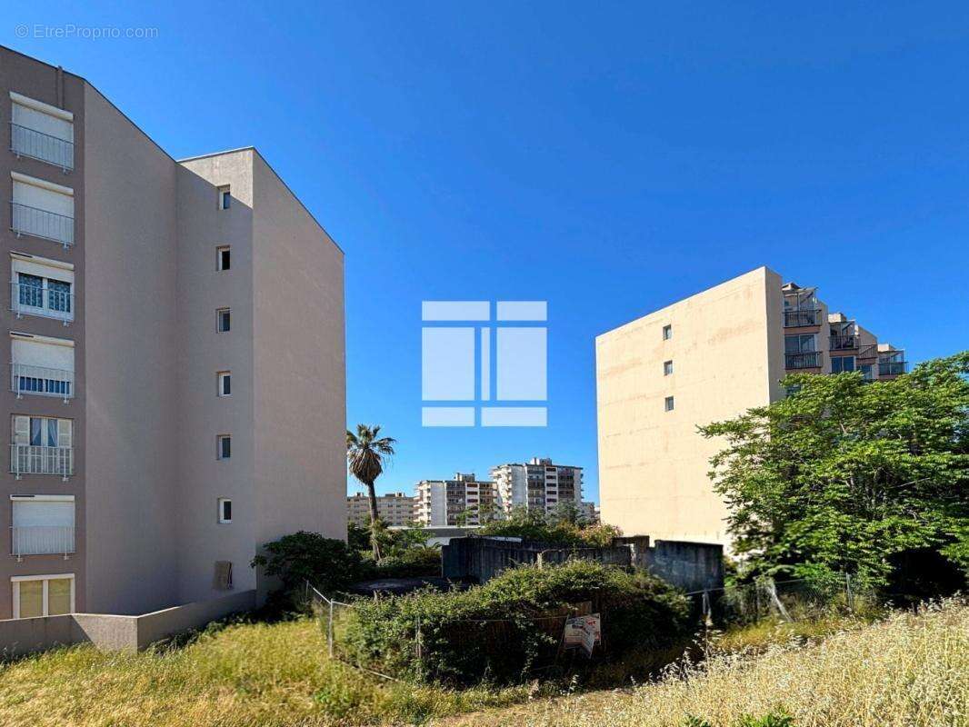 Appartement neuf 2 pièces 39 m² 'LES JARDINS DU FINOSELLO' à Ajaccio - photo 4
