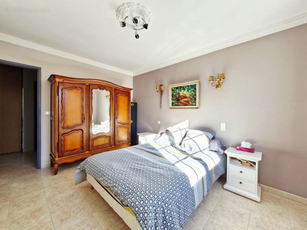 Maison à RESTINCLIERES