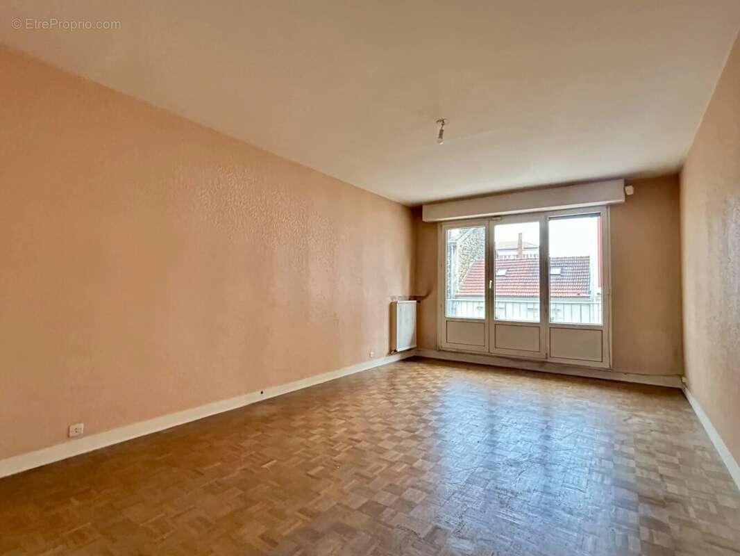 Appartement à NOISY-LE-SEC