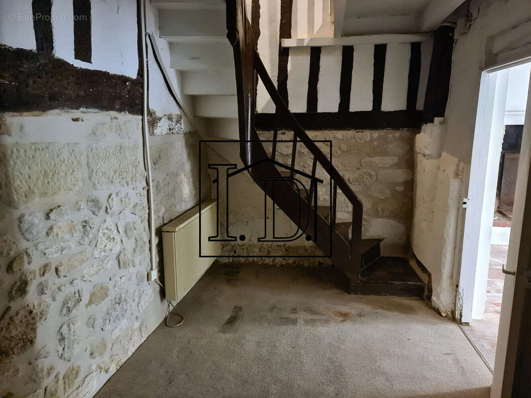 PALIER RDC - Maison à SAINT-COLOMB-DE-LAUZUN