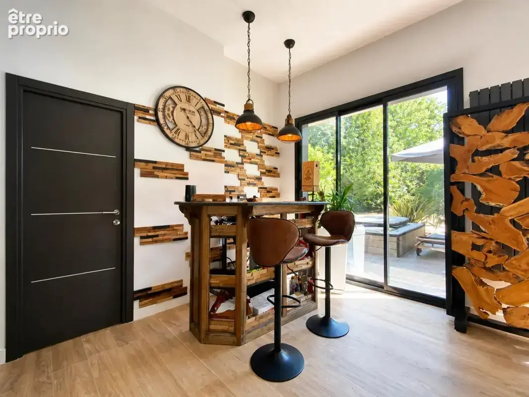 Maison de 8 pièces de 245 m² à Lamorlaye - photo 9