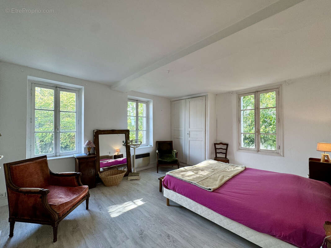 Maison à COULOMMIERS