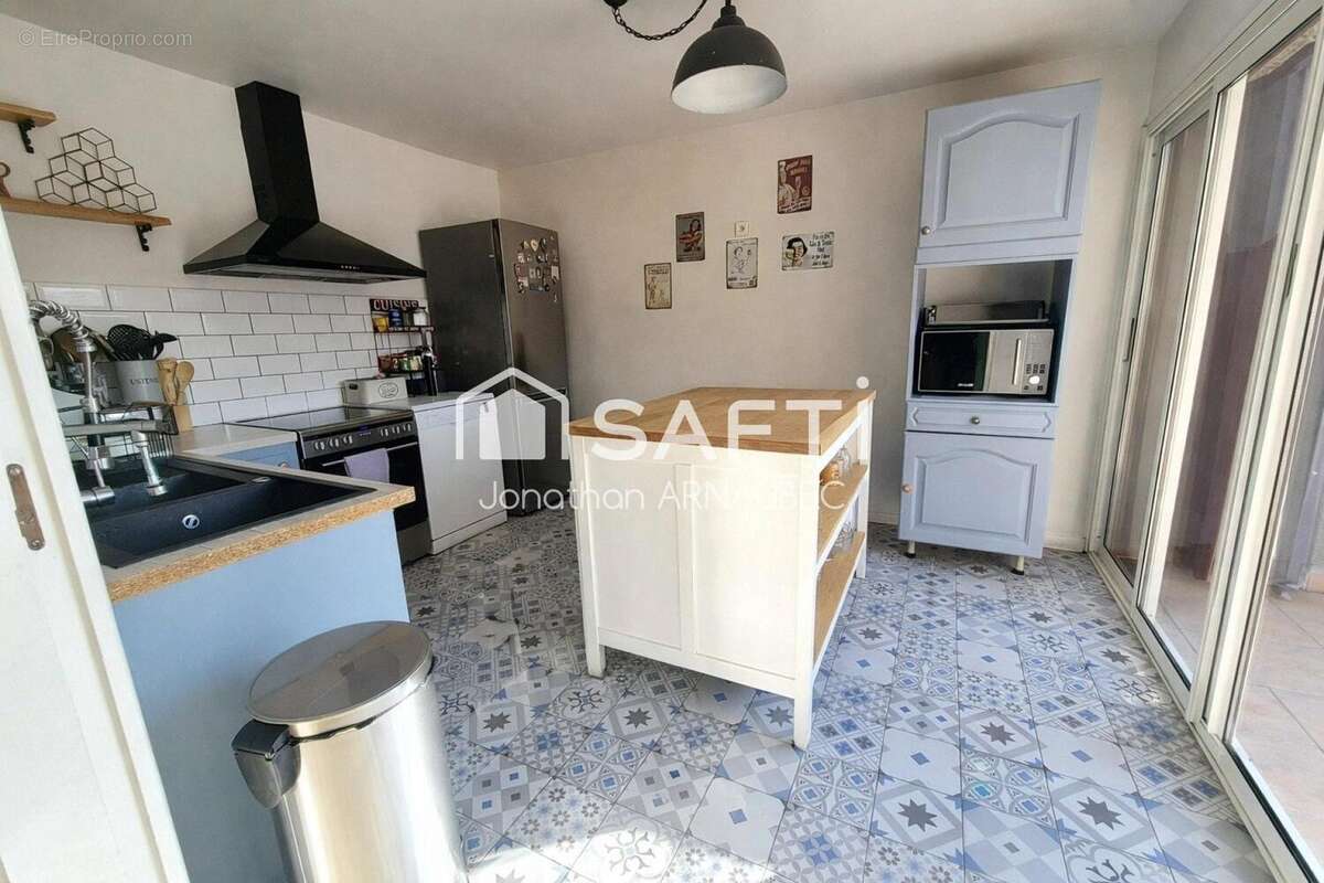 Photo 3 - Appartement à CHATEAU-ARNOUX-SAINT-AUBAN