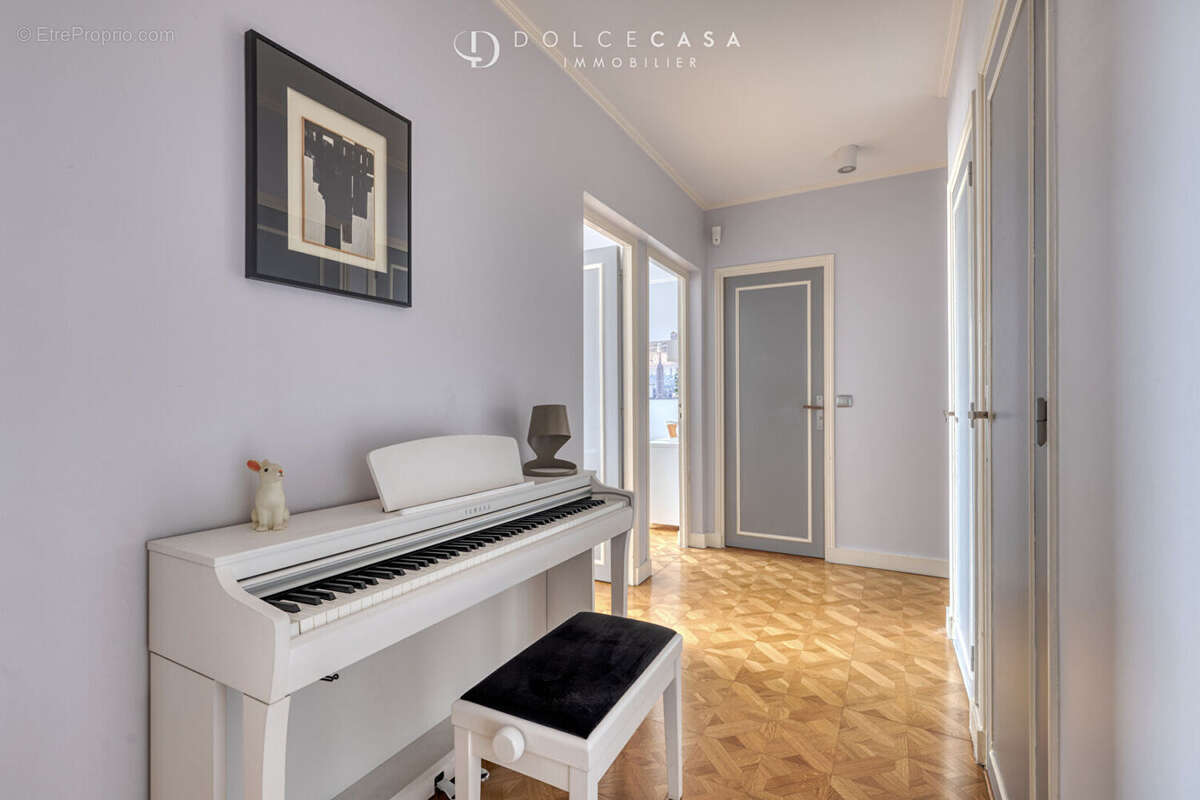 Appartement à NOGENT-SUR-MARNE