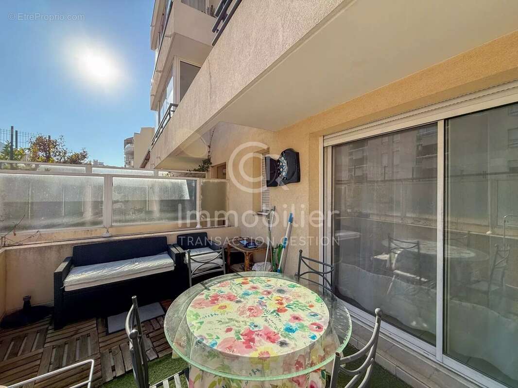 Appartement à CANNES