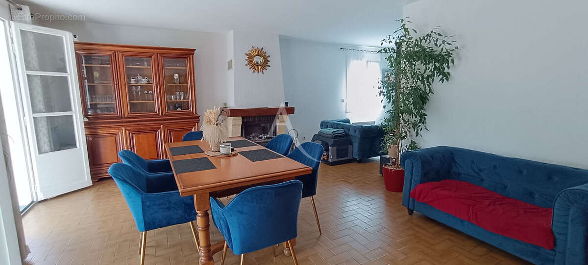 Maison à PORT-DES-BARQUES