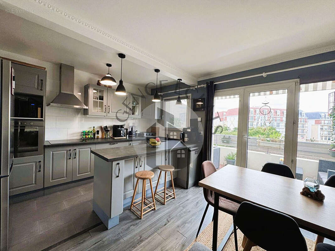 Appartement à CHELLES