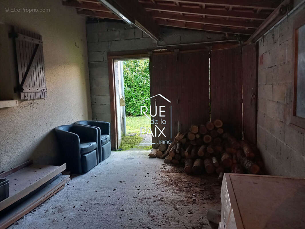 Maison à LOUIN