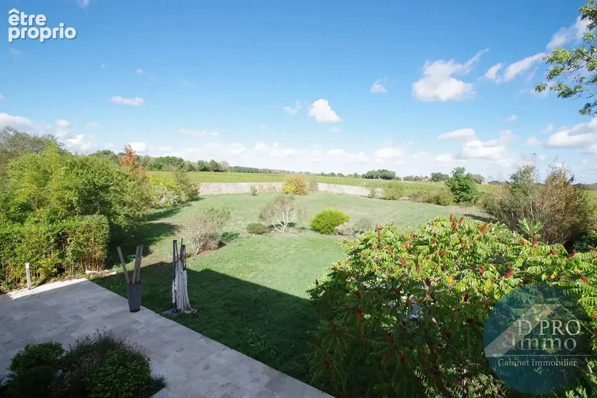 Maison bourgeoise à vendre à Vertou - 7 pièces, 203,69 m², terrain 4300 m² - photo 13