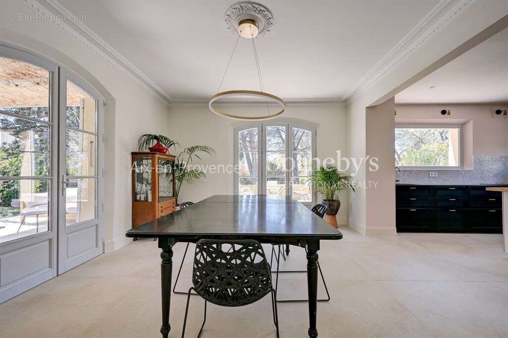 Maison à AIX-EN-PROVENCE