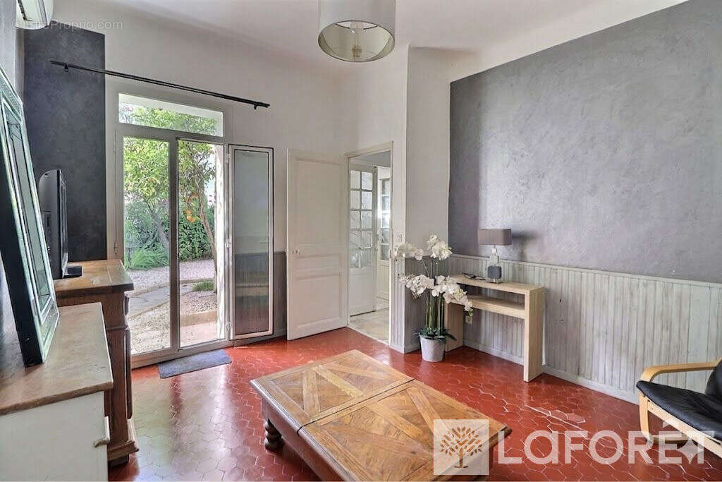 Centre ville hyeres maison avec  jardin - photo 3