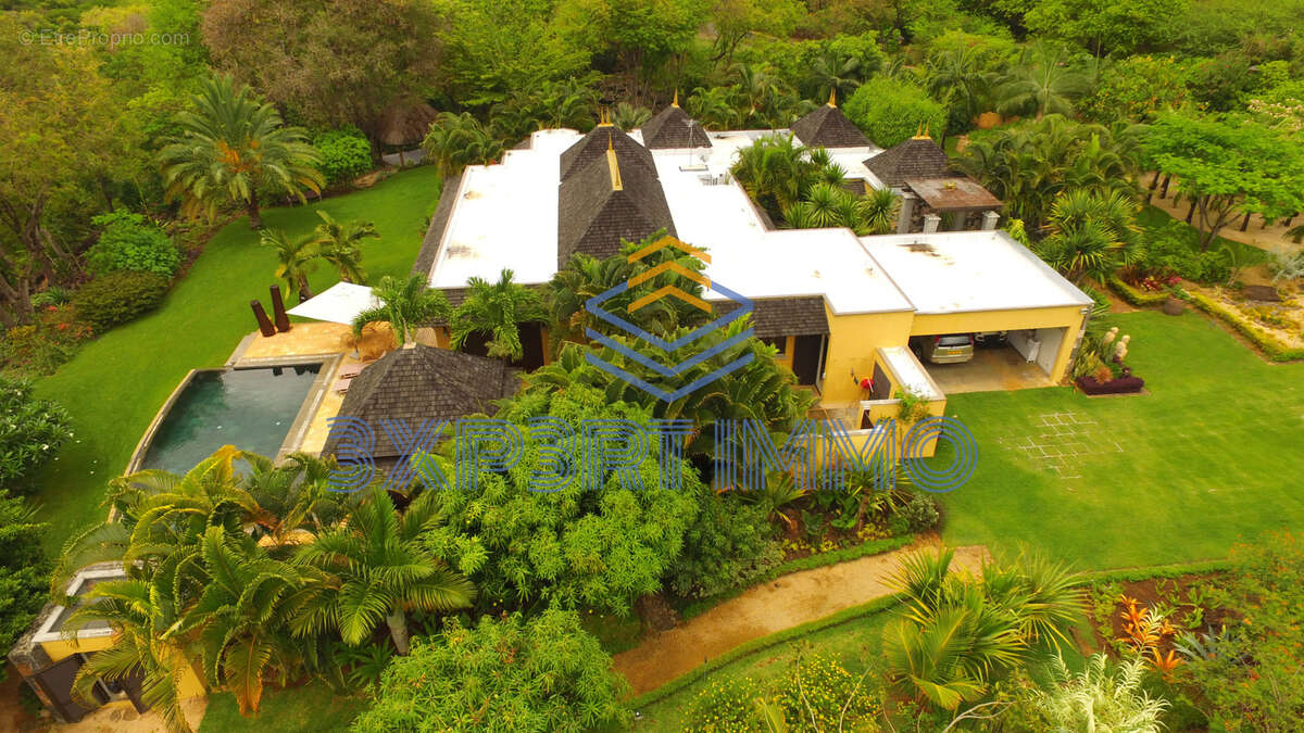 Maison à SAINT-DENIS