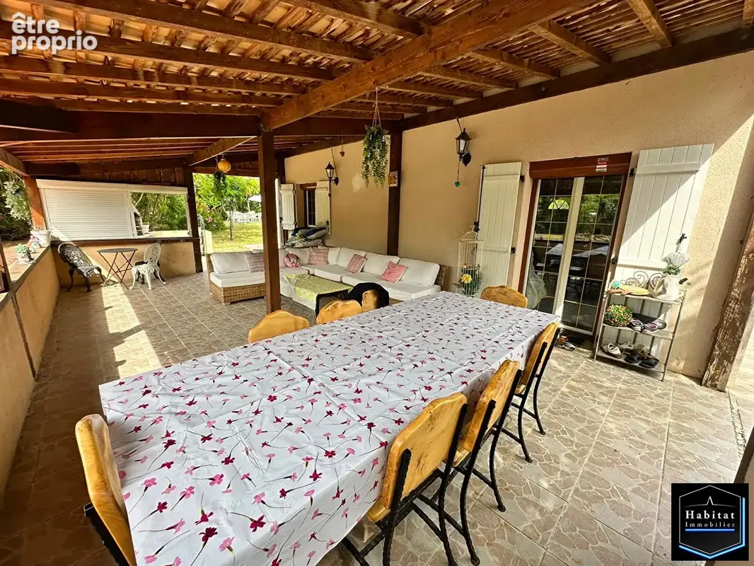 Pavillon - 137 m² - Double garage - Terrain 947m² - photo 9