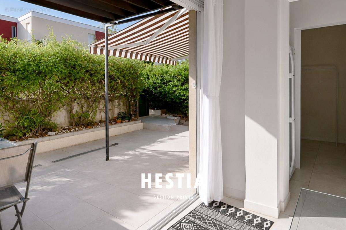 Bandol – rare rez-de-jardin – type 2 de 54,50 m² + terrasse privative de 24 m² – piscine & tennis – mer à pied - photo 15