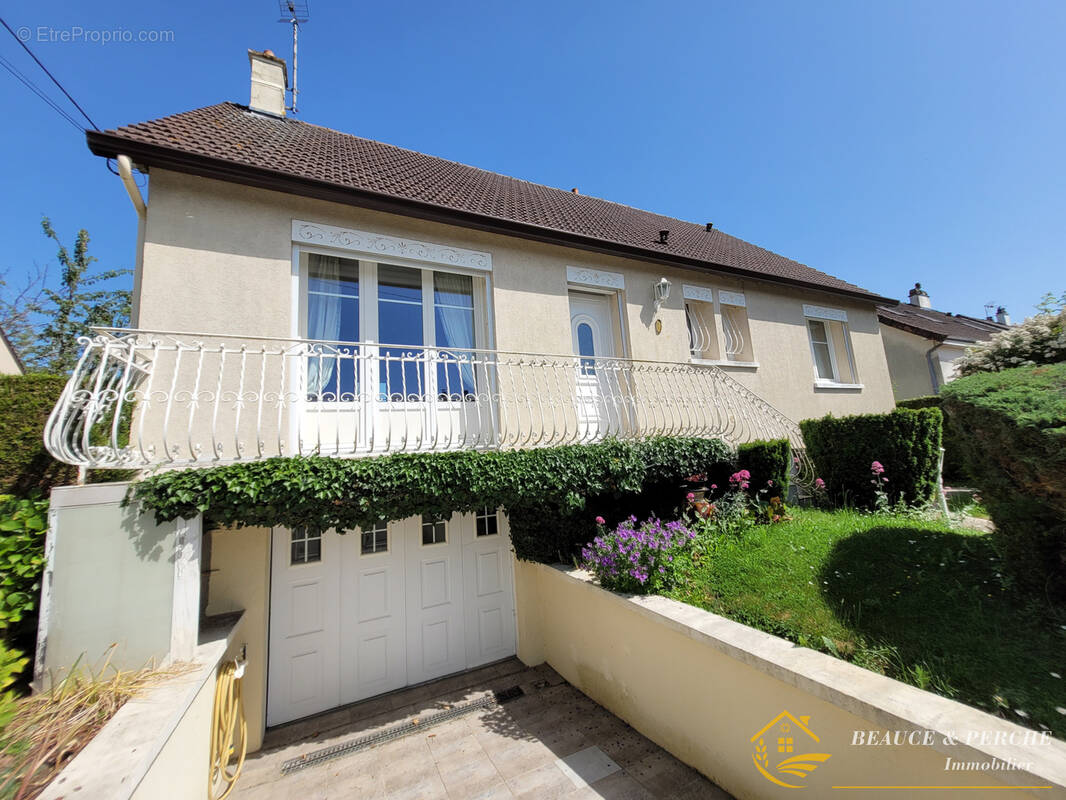 Maison à ILLIERS-COMBRAY