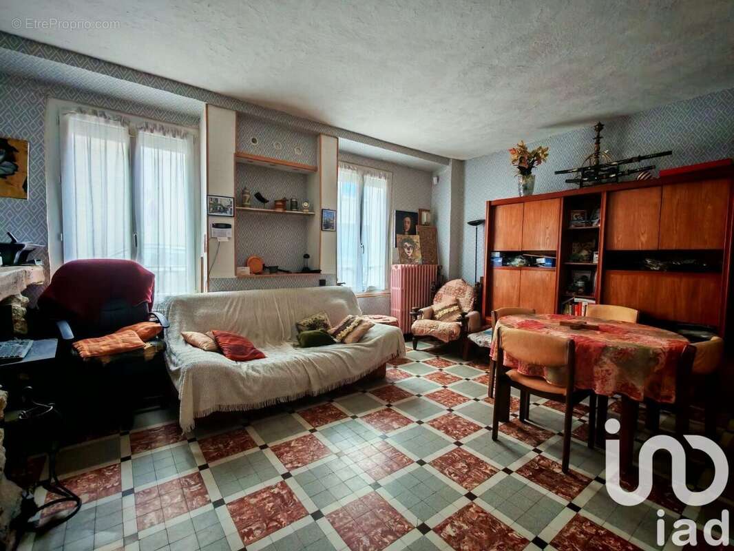 Photo 5 - Maison à ETRECHY