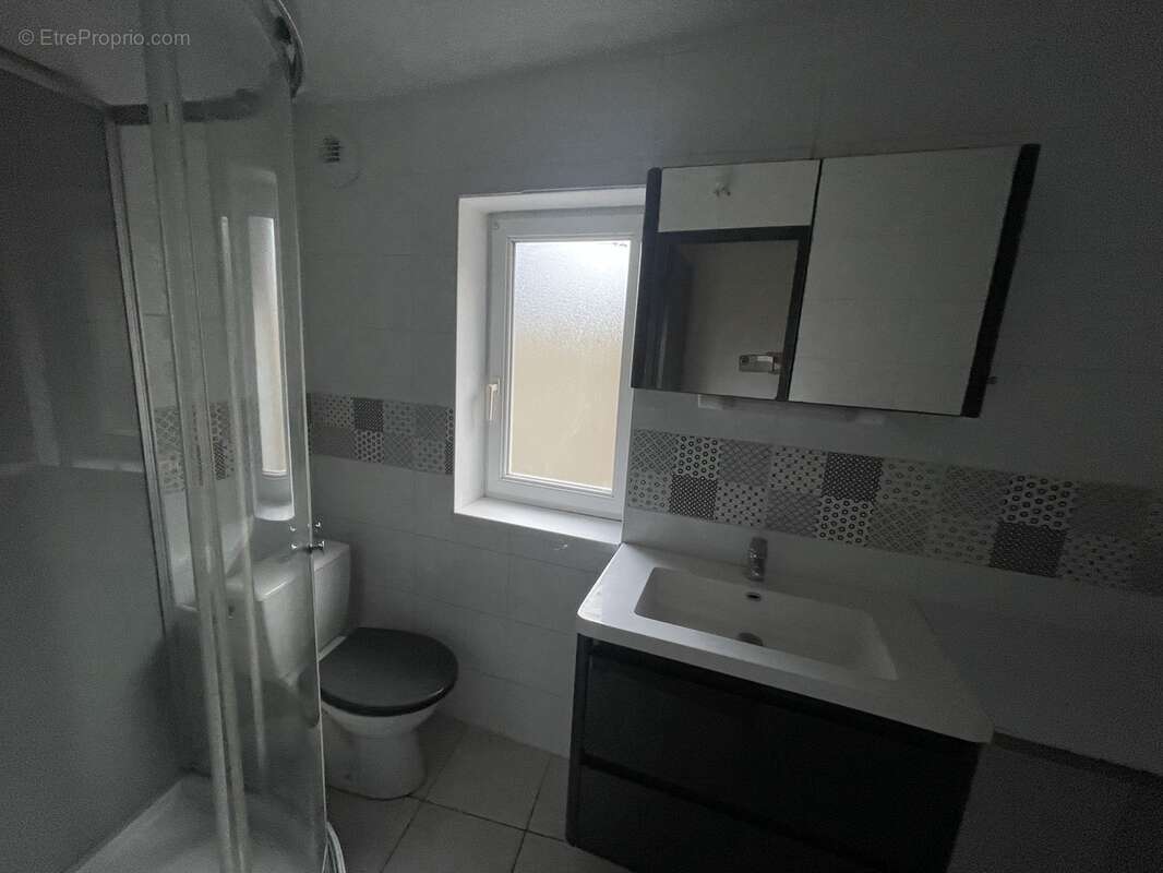 Appartement 460 m² à Charleville-Mezieres  - photo 66