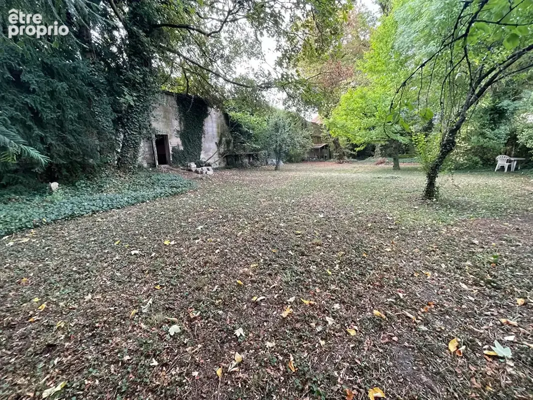 Bar le Duc, proche centre : Maison de caractère avec grand garage et terrain plat - photo 6