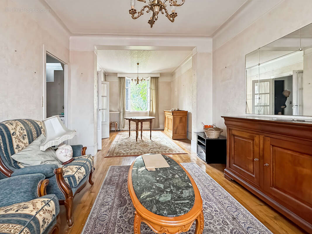 Maison à ROSNY-SOUS-BOIS