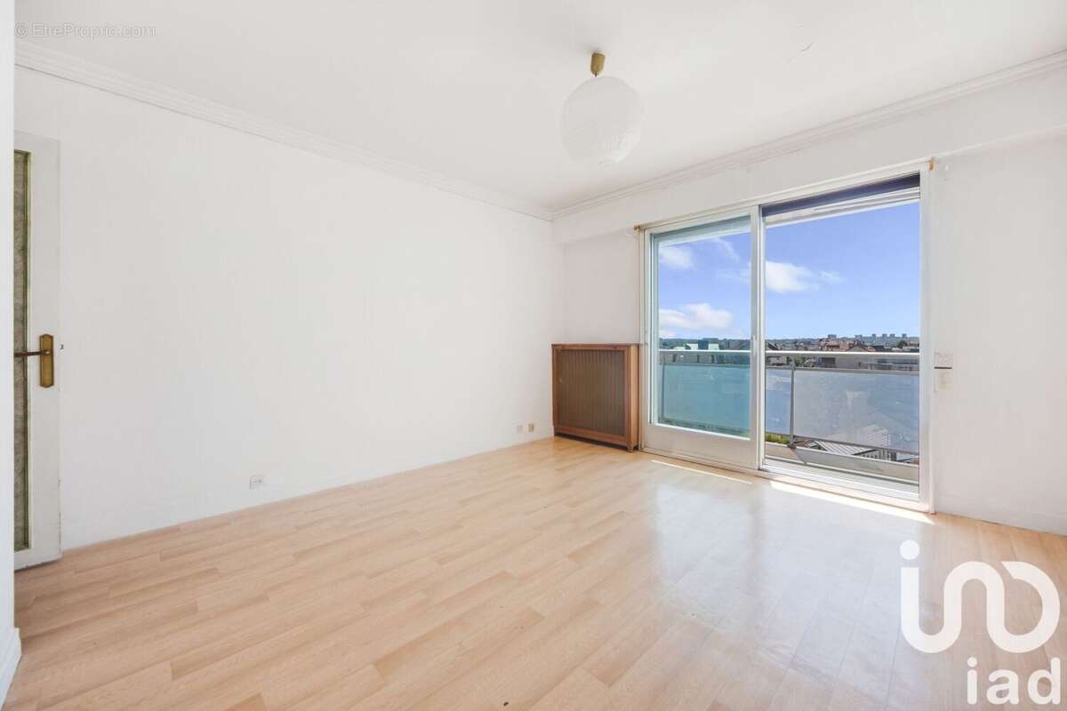 Photo 8 - Appartement à SAINT-MAUR-DES-FOSSES