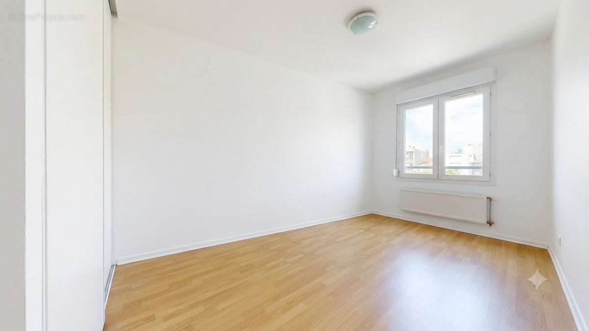 Appartement 70 m² à Lyon-3e  - photo 6