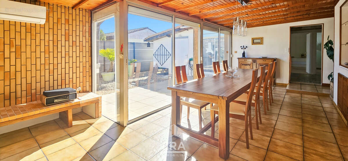 Maison à BLANQUEFORT