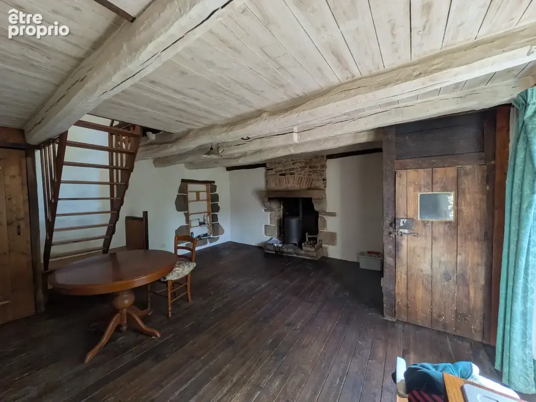 Guemene sur scorff maison atypique en bon etat general de 2 pieces avec cave une dépendance et un jardinet - photo 3