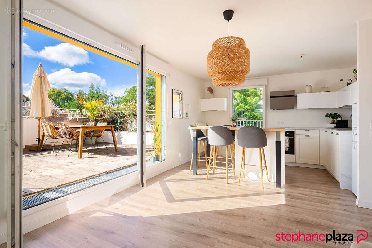 Appartement à BEZONS