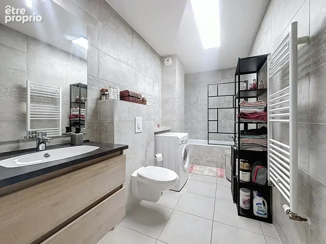 Appartement - rez de jardin - 1 Chambre - Terrasse et jardin privatif - Place de parking privative - photo 15