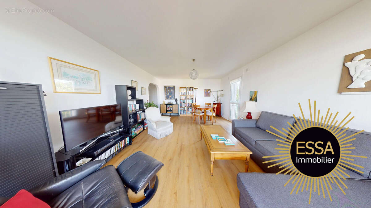 Appartement à VELIZY-VILLACOUBLAY