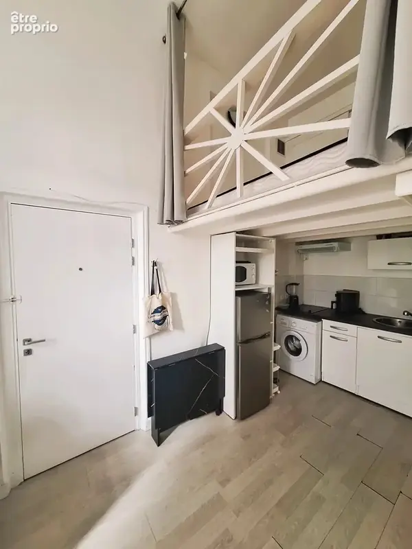 XIème - République - Canal - Beau studio avec mezzanine - 247 925 euros - photo 6