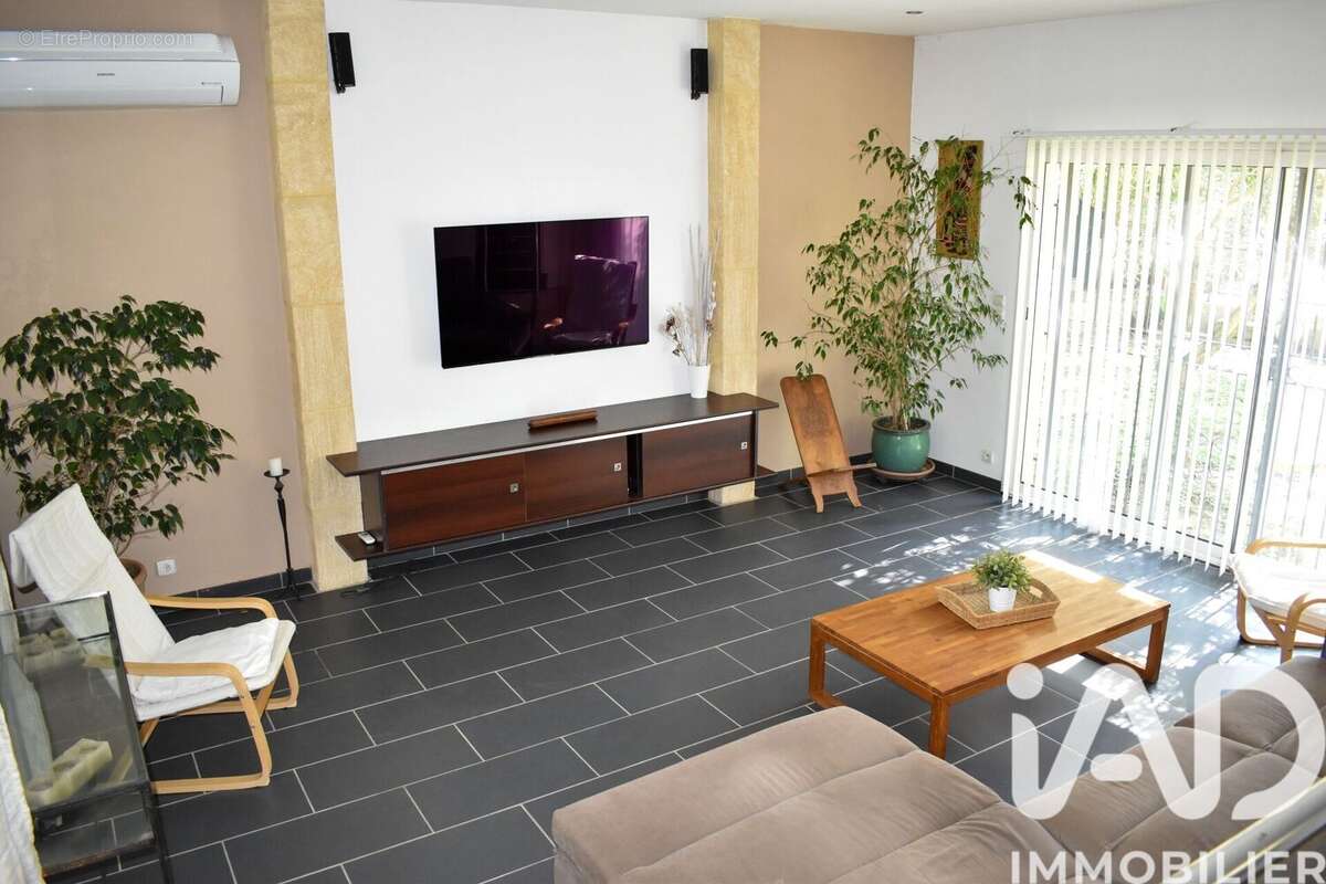 Maison 190 m² à Sernhac  - photo 5