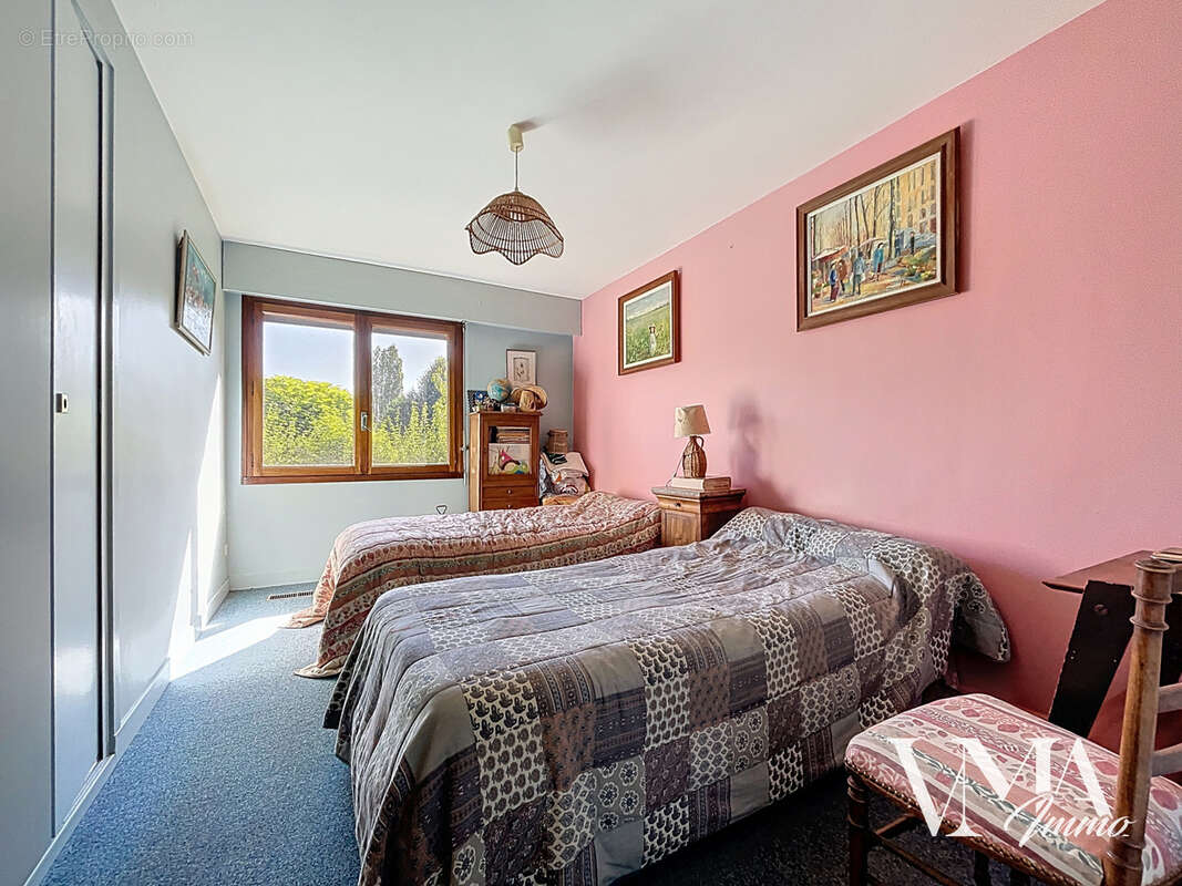 Maison à CHAMPAGNE-AU-MONT-D&#039;OR