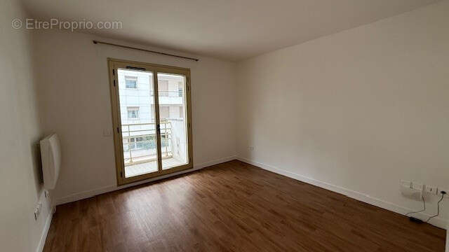 Appartement à LEVALLOIS-PERRET