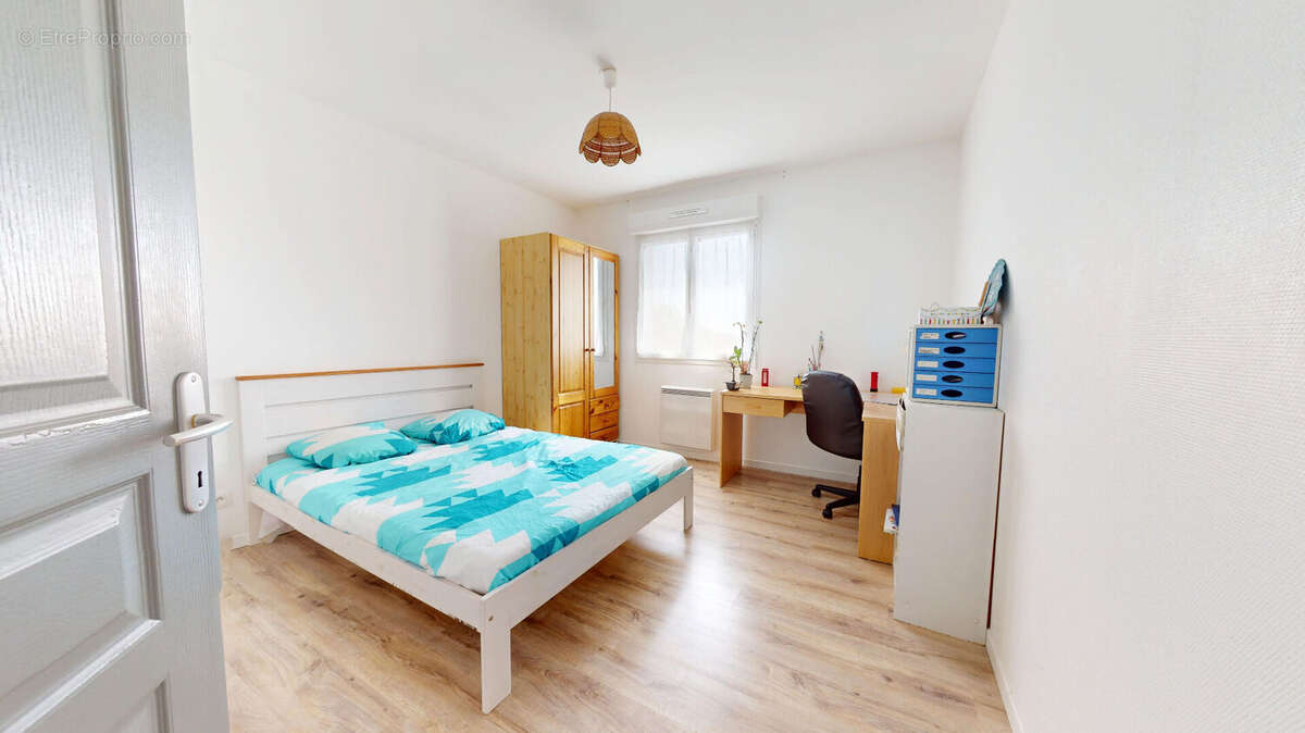 Maison à CHATILLON-LA-PALUD