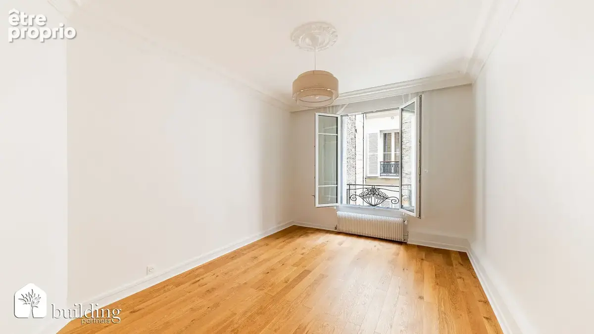 Arc de Triomphe Paris 17ème - Appartement 3 pièces 70 m² - photo 15